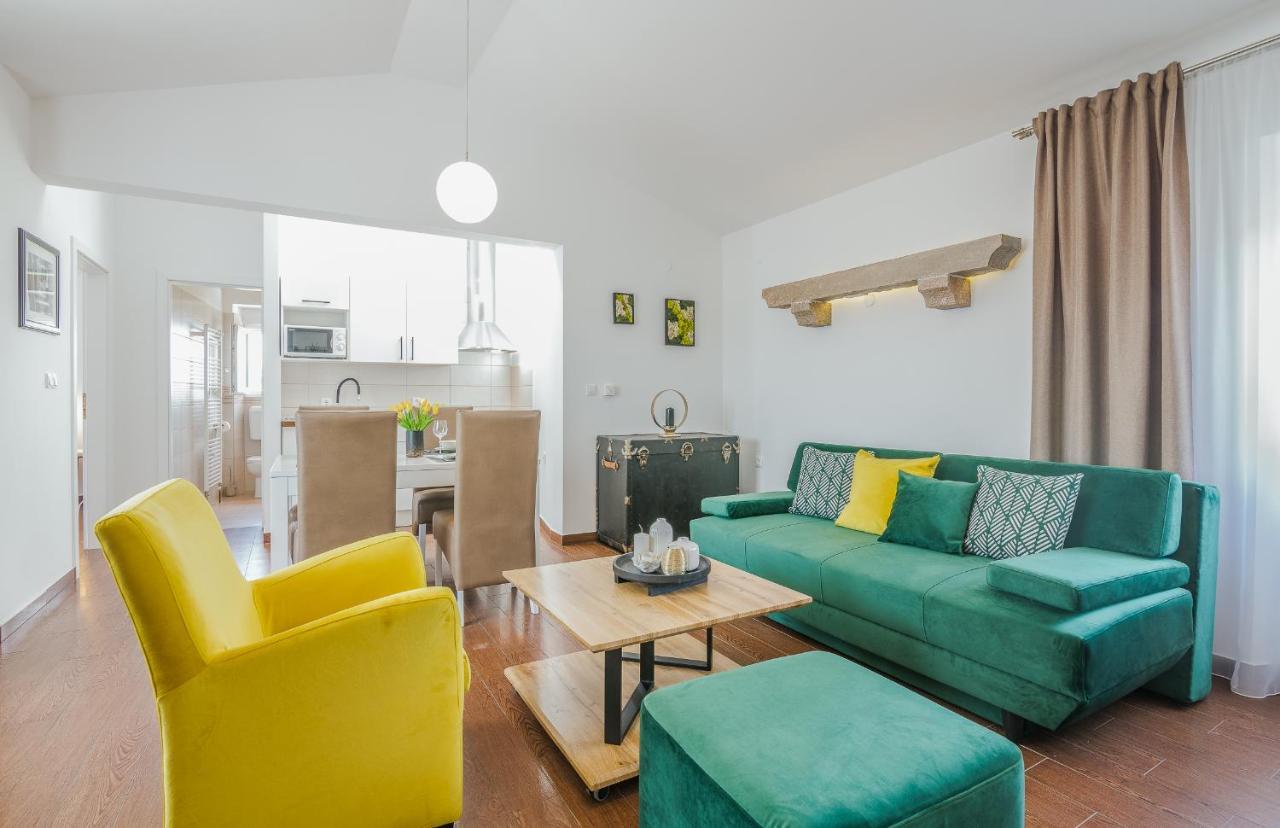 Apartment Marina Malinska Bagian luar foto